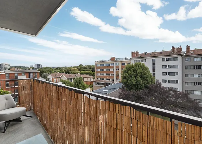 Le Vitry - Terrasse Apartmán *